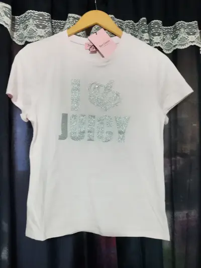 Polera Juicy Couture con Diseño Brillante - miniatura 2