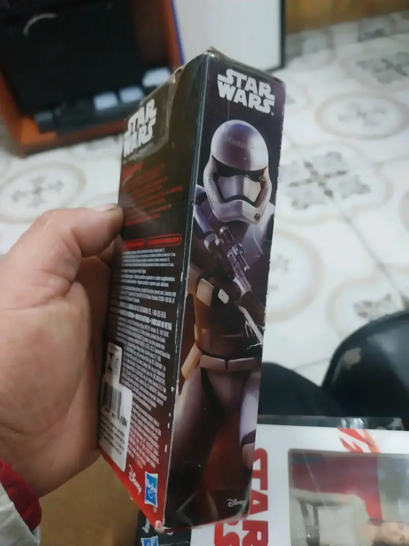 Figura de acción Star Wars Finn y Stormtrooper - 4