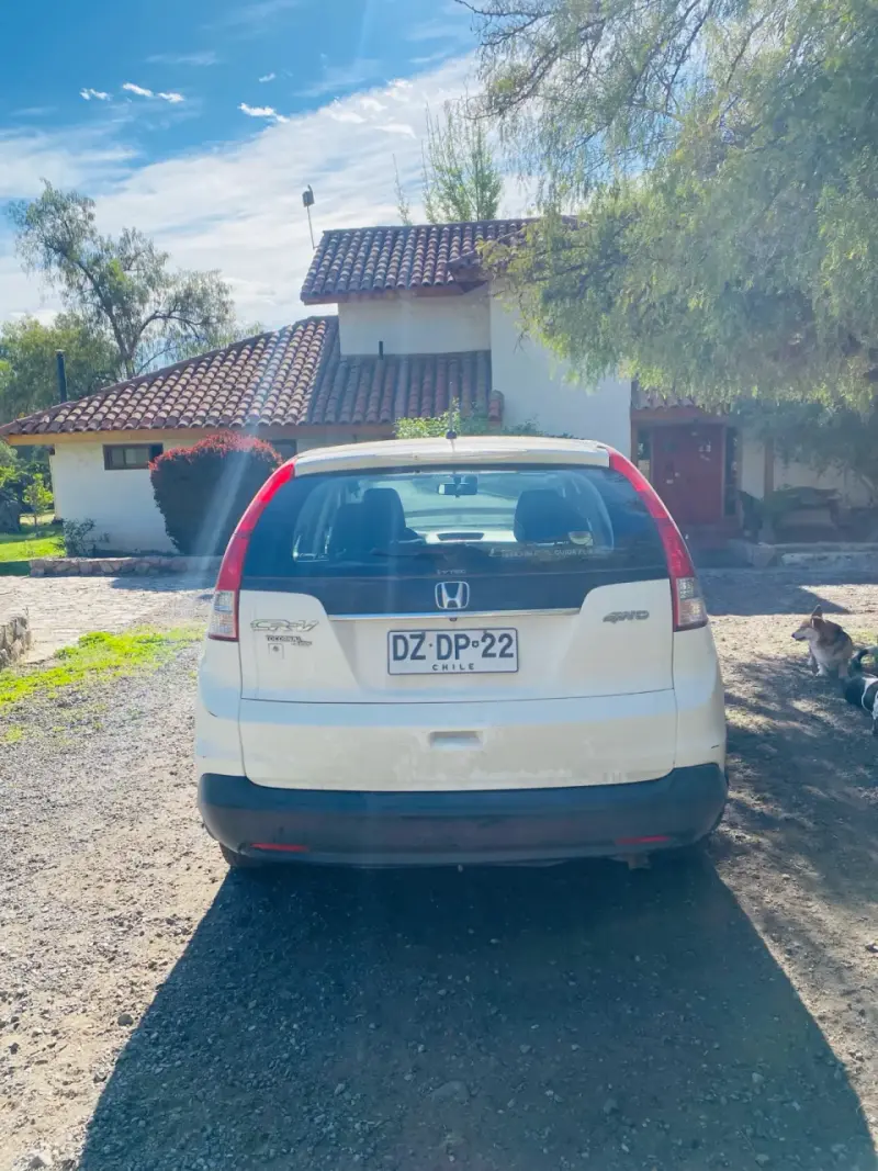 Honda CR-V 2013 SUV Blanco en Buen Estado - 4
