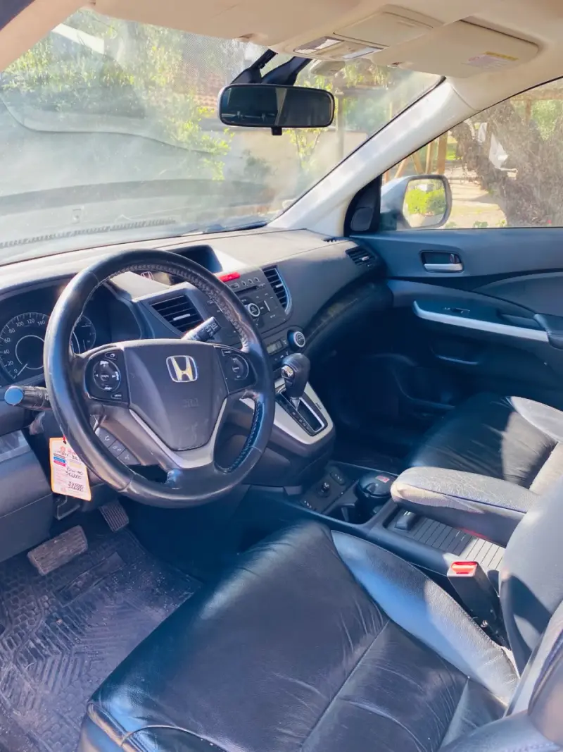 Honda CR-V 2013 SUV Blanco en Buen Estado - 6