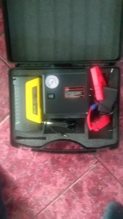 Smartphone Samsung con triple cámara trasera - miniatura 1