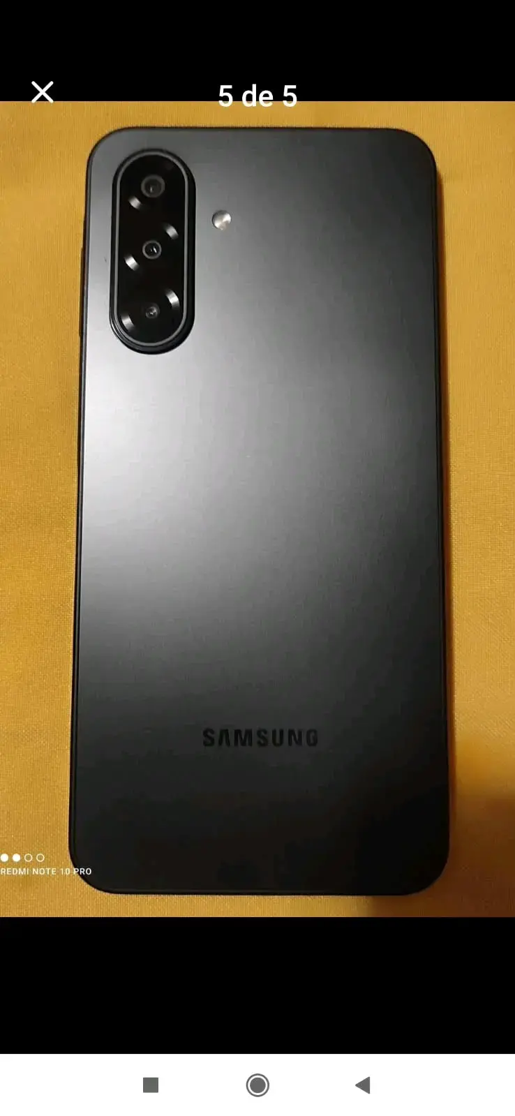 Smartphone Samsung con triple cámara trasera - 2
