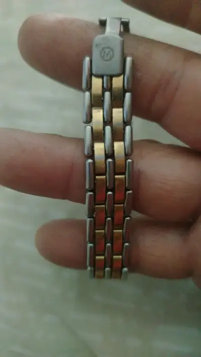Reloj de pulsera bicolor elegante - miniatura 3