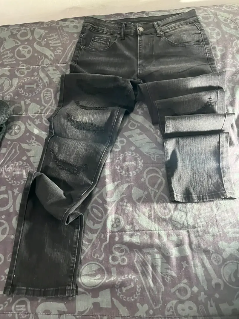 Jeans negros desgastados para hombre - 2