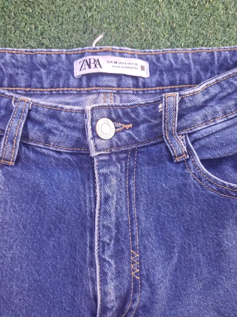 Jeans azul clásico para mujer Zara - 2