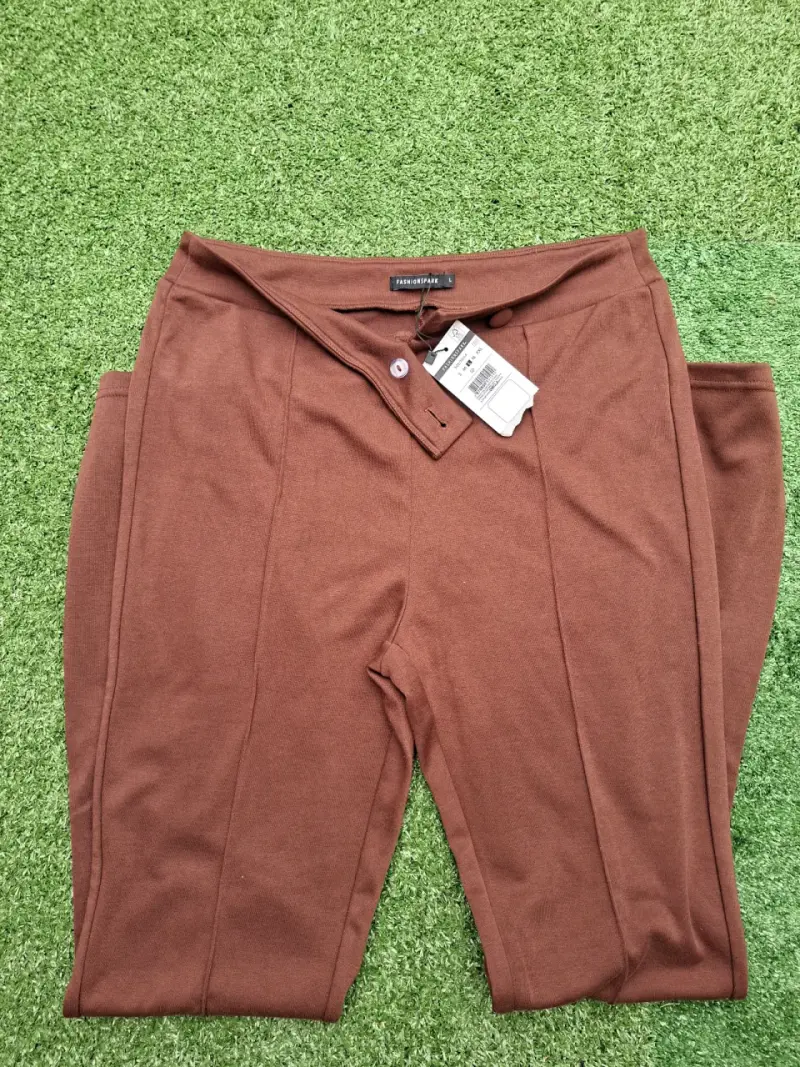 Pantalones acampanados marrones Fashion Park - 1