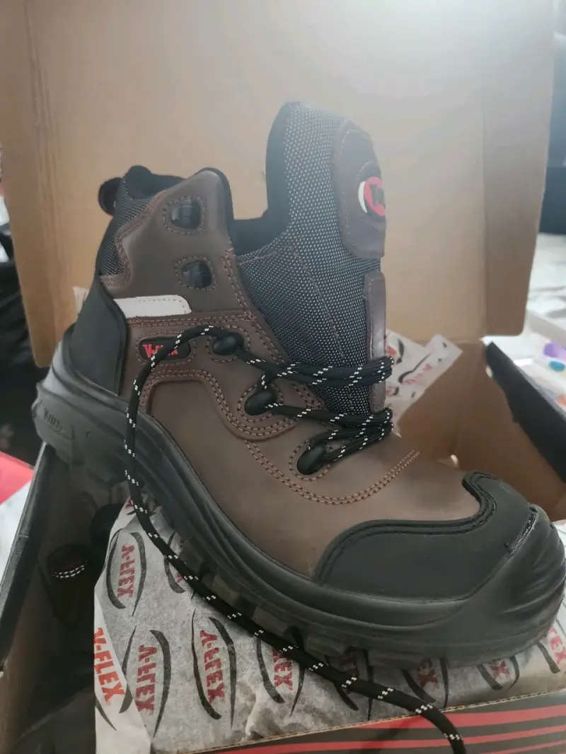 Botas de seguridad V-Flex marrones con soporte de arco - 4