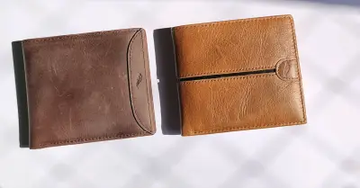 Billeteras de cuero para hombre en varios colores - miniatura 1