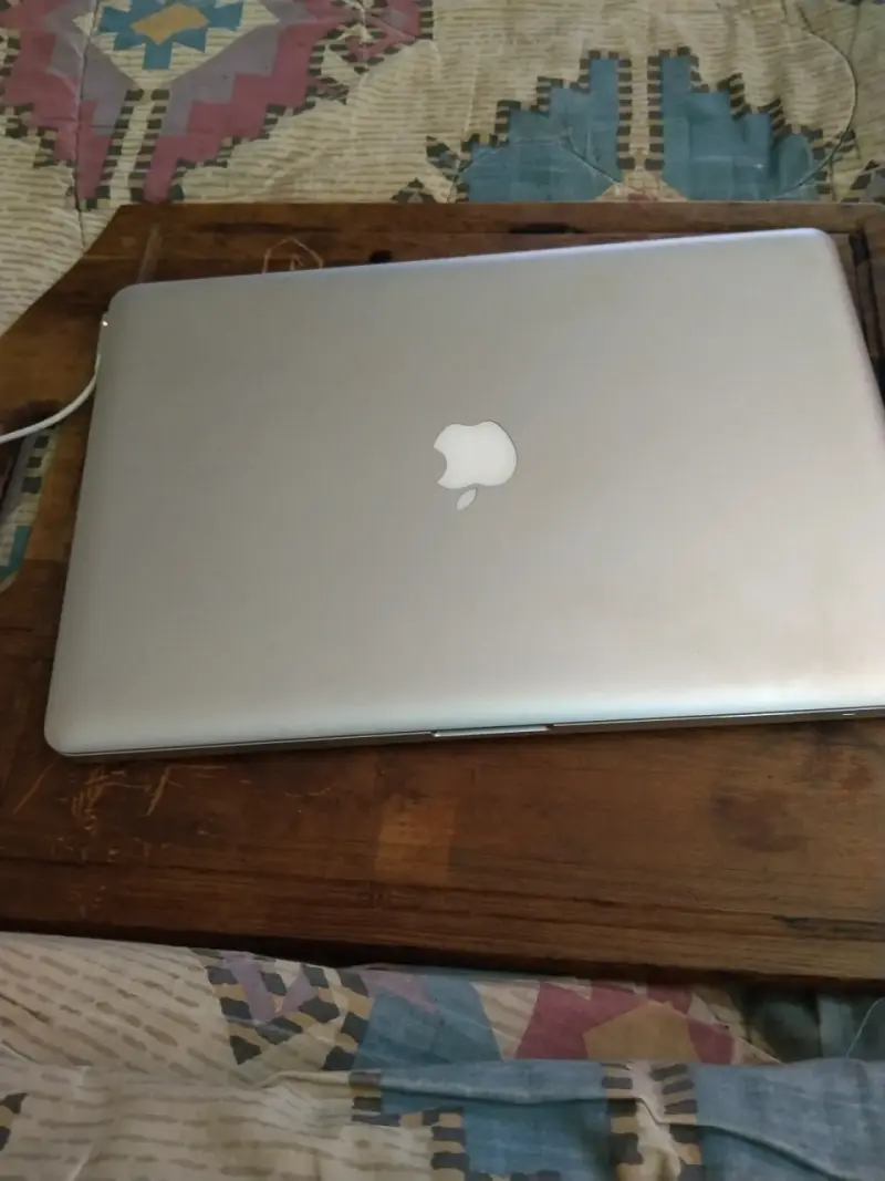 MacBook Pro 15 pulgadas 2012 con 16GB RAM - 5