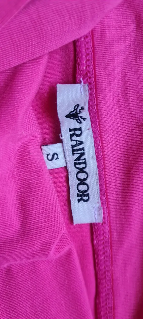Top fucsia hombros descubiertos Raindoor - 3