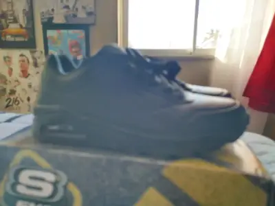 Zapatillas Skechers Uno-Night negras para hombre - miniatura 2