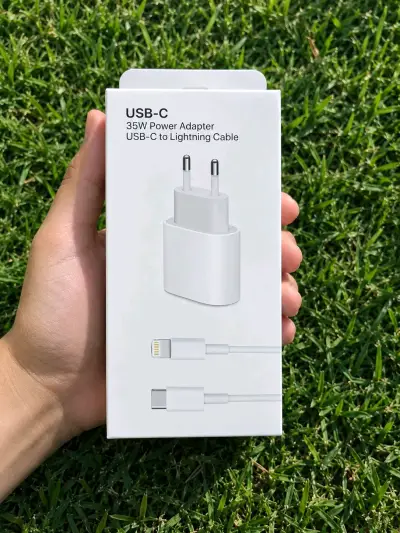 Cargador USB-C 35W con Cable Lightning - miniatura 1