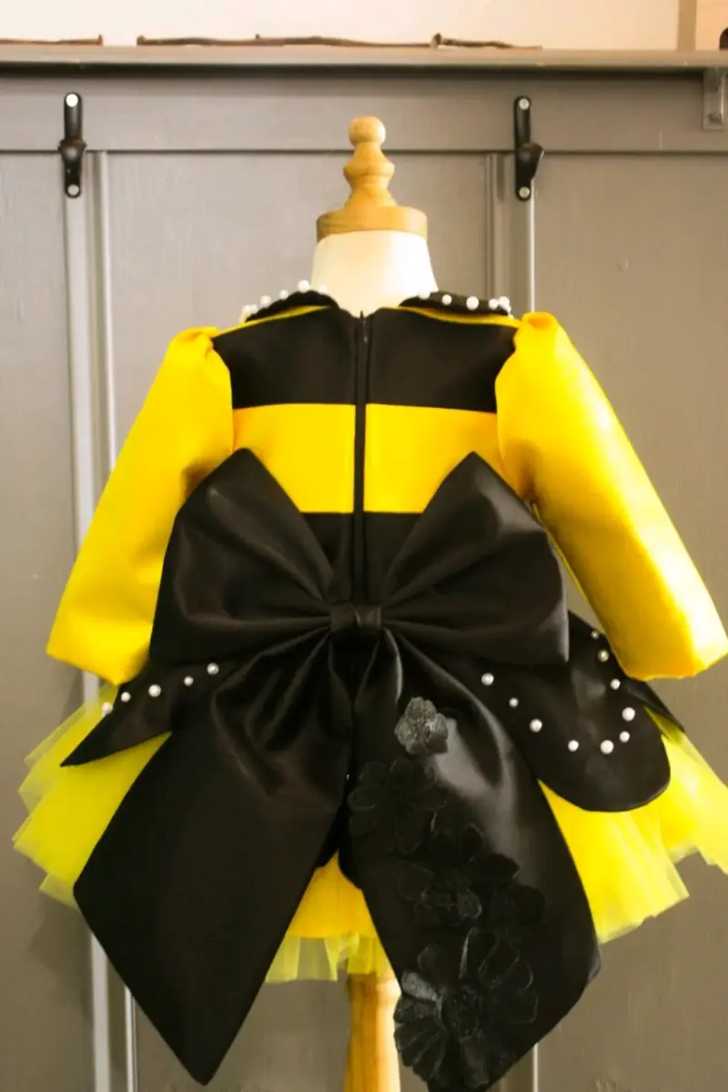Disfraz de abeja para niña con perlas decorativas - 2