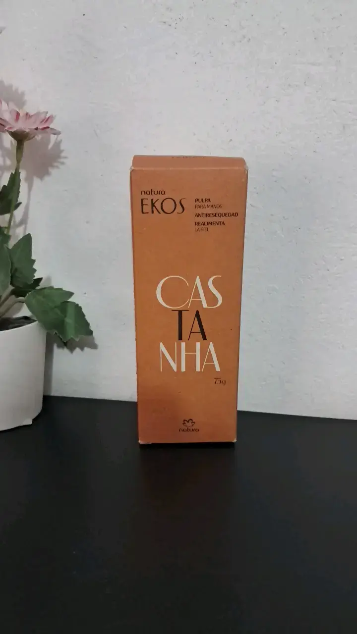 Crema de Manos Natura Ekos Castaña 75g - 1