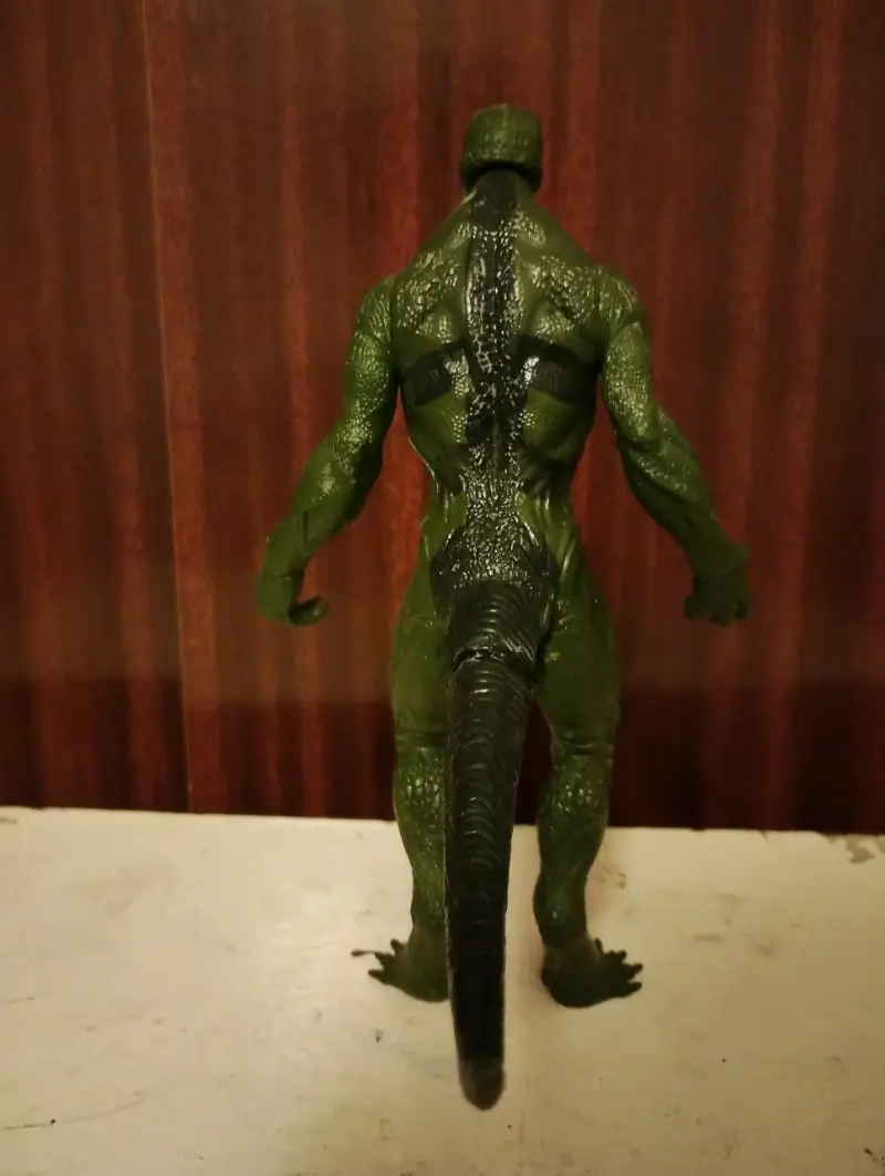 Figura de acción de lizard de spiderman - 3