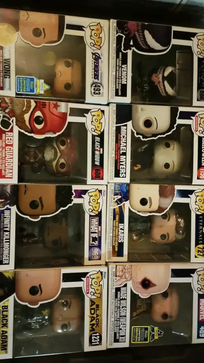 Colección de figuras Funko Pop variadas - miniatura 4
