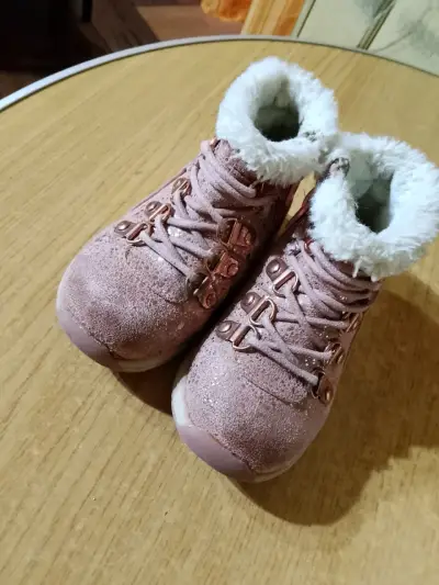 Botines de niña rosados con forro de peluche - miniatura 1