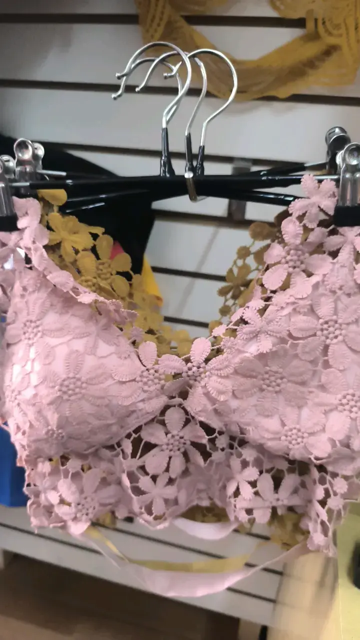 Top de encaje floral amarillo para mujer - 2