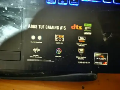 Laptop ASUS TUF Gaming A15 con AMD Ryzen 7 y RTX - miniatura 2