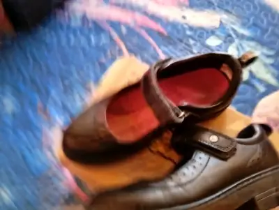 Zapatos escolares negros para niña talla 32 - miniatura 2