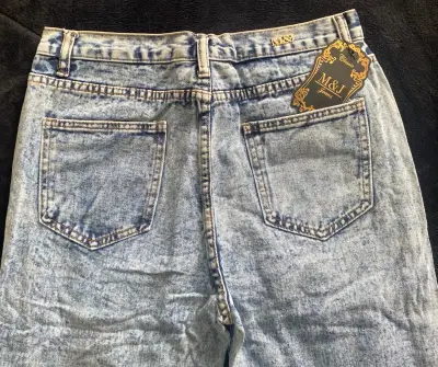 Jeans de mezclilla desgastados M&I para mujer - miniatura 3