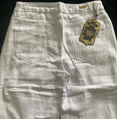 Jeans blancos M&J con diseño rasgado - miniatura 1