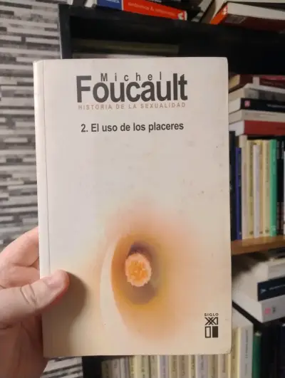 Libro 'El Uso de los Placeres' de Michel Foucault - miniatura 1