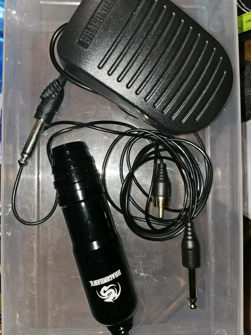 Kit de Tatuaje Dragonhawk con Pedal y Accesorios - 1