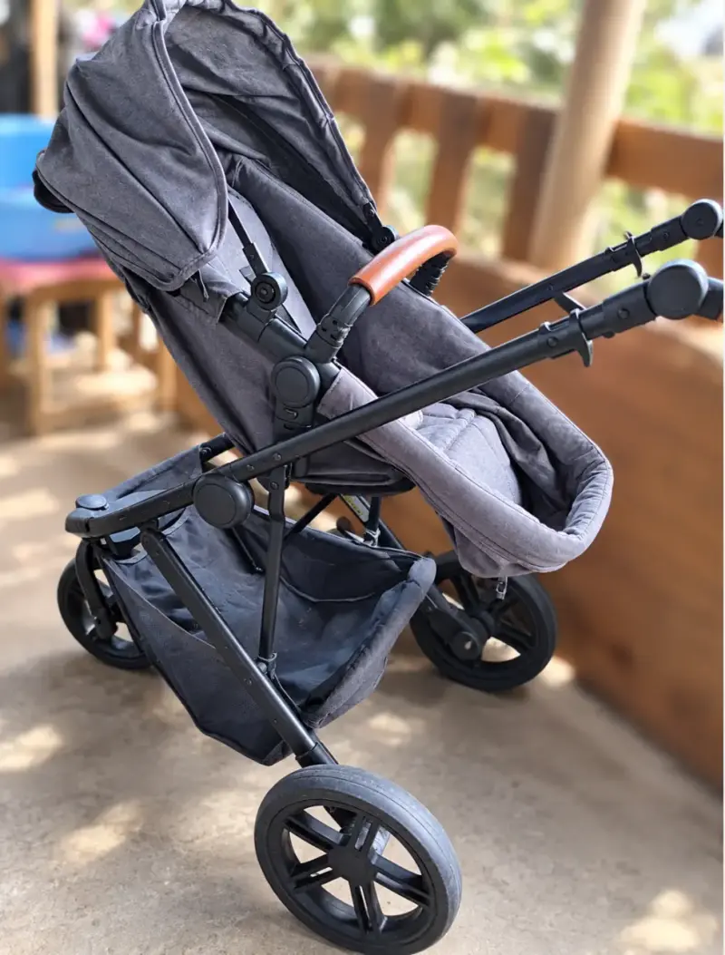 Coche para bebé Bebesit Trek P65 gris - 1