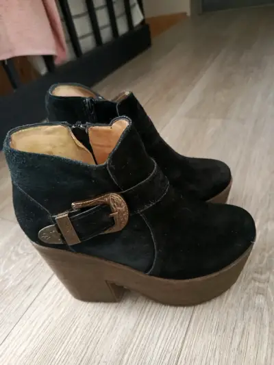 Zapatillas y botines - miniatura 5
