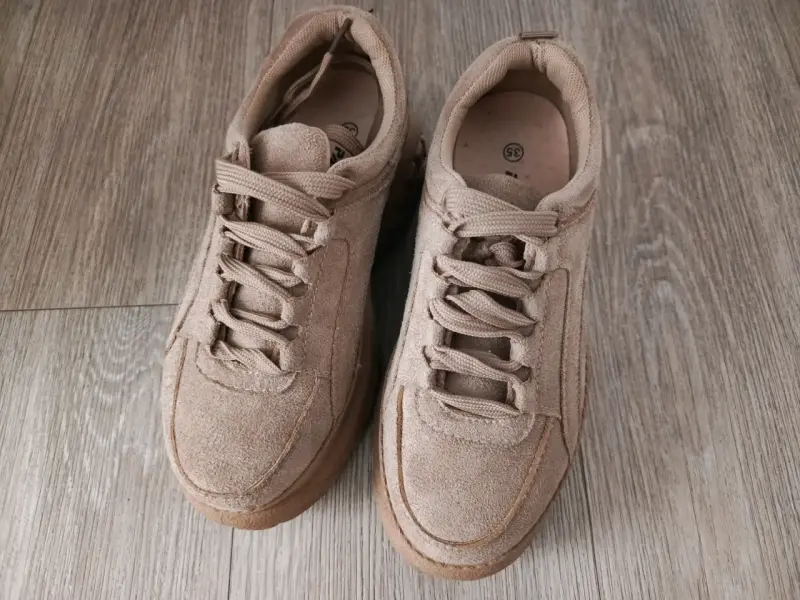 Zapatillas y botines - 6