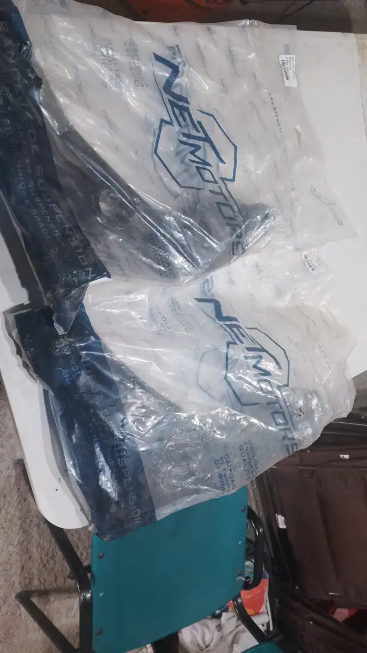 Bandejas de suspensión para Toyota RAV - 4