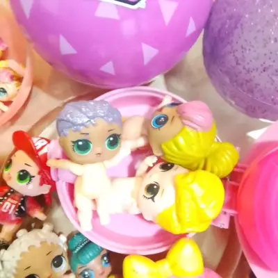 Muñecas LOL Surprise con accesorios y estuche - miniatura 3
