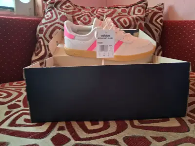 Zapatillas Adidas - miniatura 1
