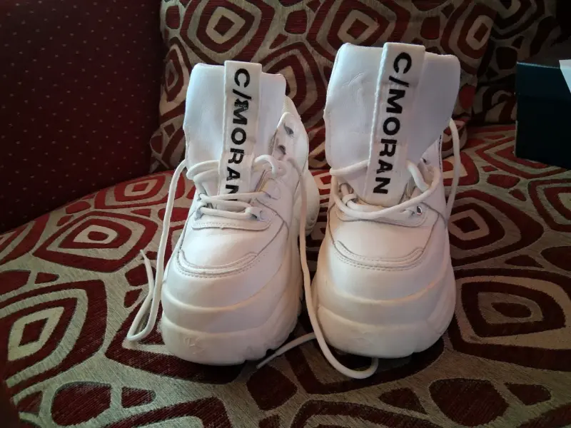 Zapatillas blancas plataforma C/Moran - 2