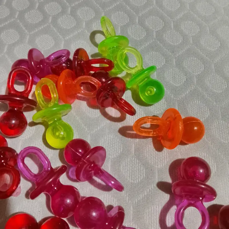 Chupetes de plástico vintage años 90 - 2