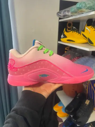 Zapatillas Nike Lebron XXII - miniatura 3