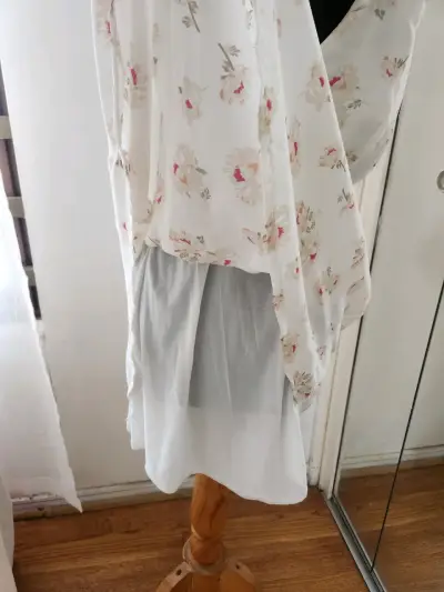 Vestido floral blanco Eclipse tirantes cruzados - miniatura 3