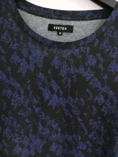 Polera manga larga estampada azul Foster - miniatura 2