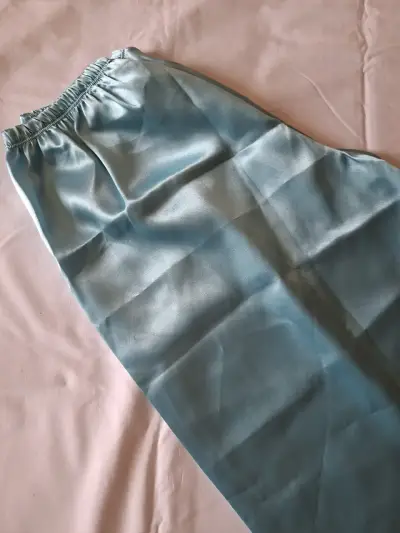 Pijama de Satén  Mujer - miniatura 3