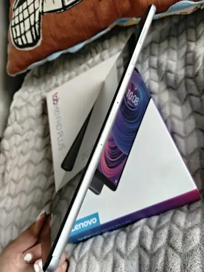 Tablet Lenovo Tab M10 FHD Plus 10.3 pulgadas - miniatura 3