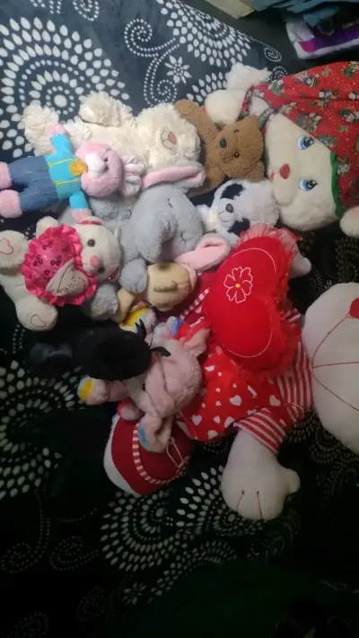Lote de peluches variados en buen estado - miniatura 1