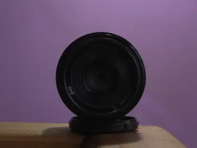 Lente Sony E 1.8 35mm OSS para cámaras - miniatura 3