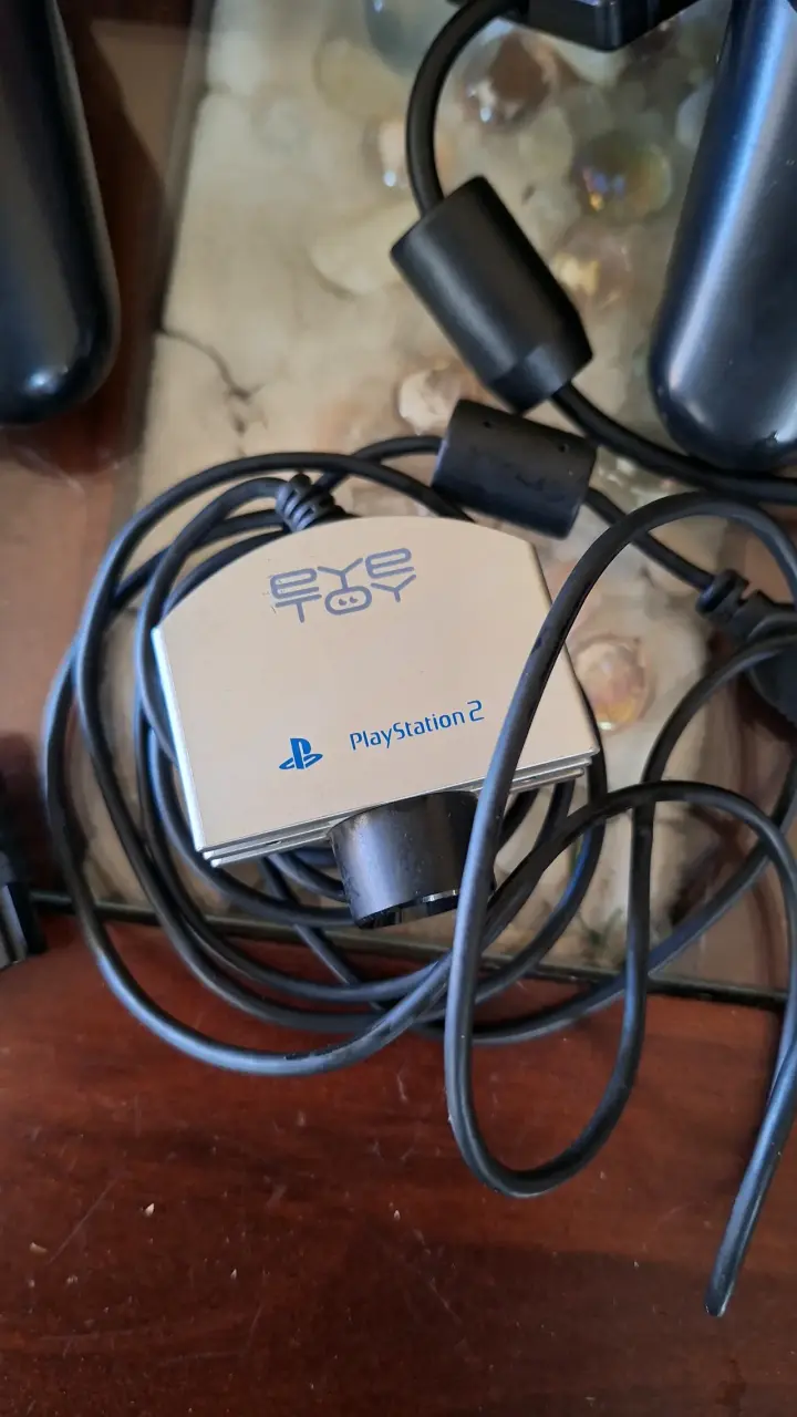 Consola PlayStation 2 con accesorios y juegos - 3