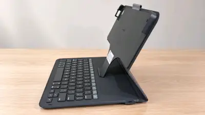 ZAGG 10,9” – Funda + Teclado - miniatura 2