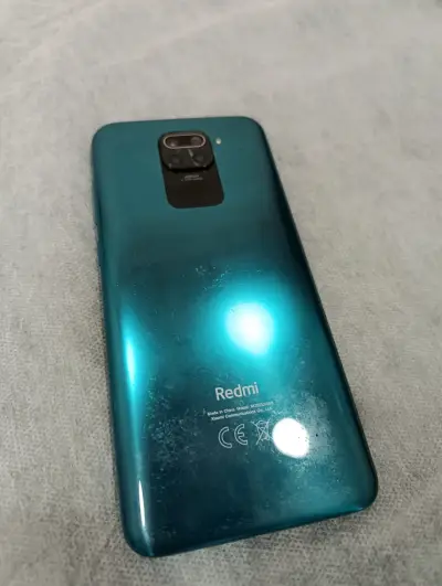 Smartphone Xiaomi Redmi Note 9 usado en buen estado - miniatura 2
