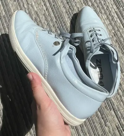 Zapatos casuales marca Quiz celeste para mujer - miniatura 3