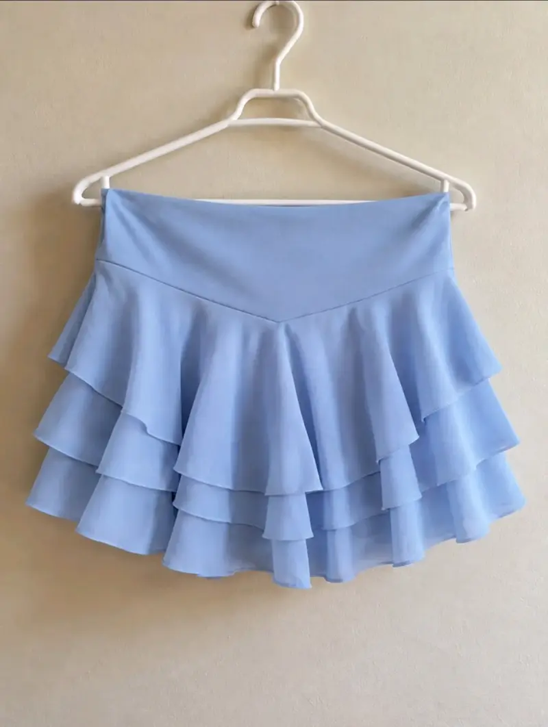 Falda short celeste talla M elasticada - 4
