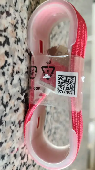 Cable USB trenzado rojo para carga - miniatura 2
