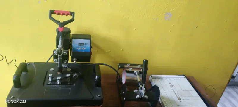 Máquina de estampado térmico multifuncional - 2